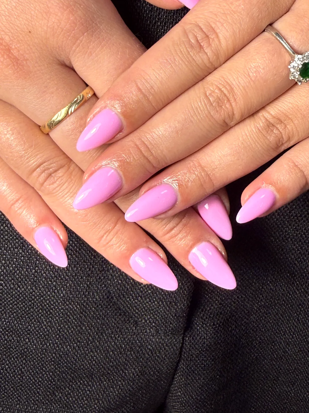 Pose gel rose vif, forme amande